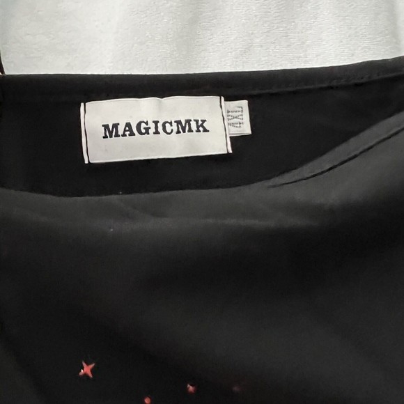 Magicmk Women's Black Long Sleeve Blouse 4XL Red Lips Printed Round Neck - Picture 4 of 7